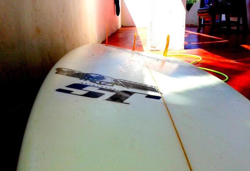经济房, Ram S Surfing Beach,midigama