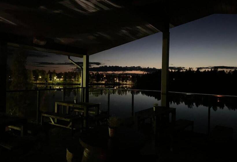 غرفة ديلوكس, Rukatonttu