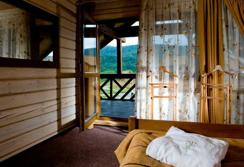 کابین, Taor Karpaty Resort & Spa