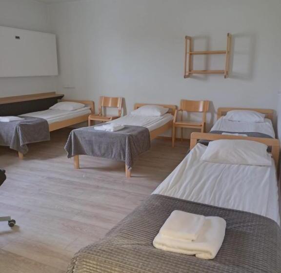 スタンダード４人部屋, Tikkurila