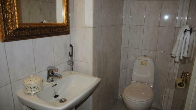 اتاق استاندارد با چشم‌انداز باغ, Villa Antonius