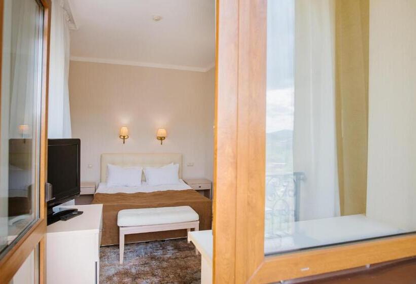 سوییت, Kyivska Russ Resort Medical&spa