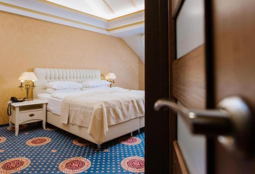 سوئیت پرزیدنت, Kyivska Russ Resort Medical&spa