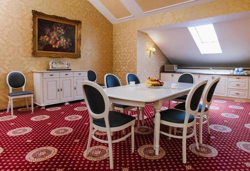 سوئیت پرزیدنت, Kyivska Russ Resort Medical&spa