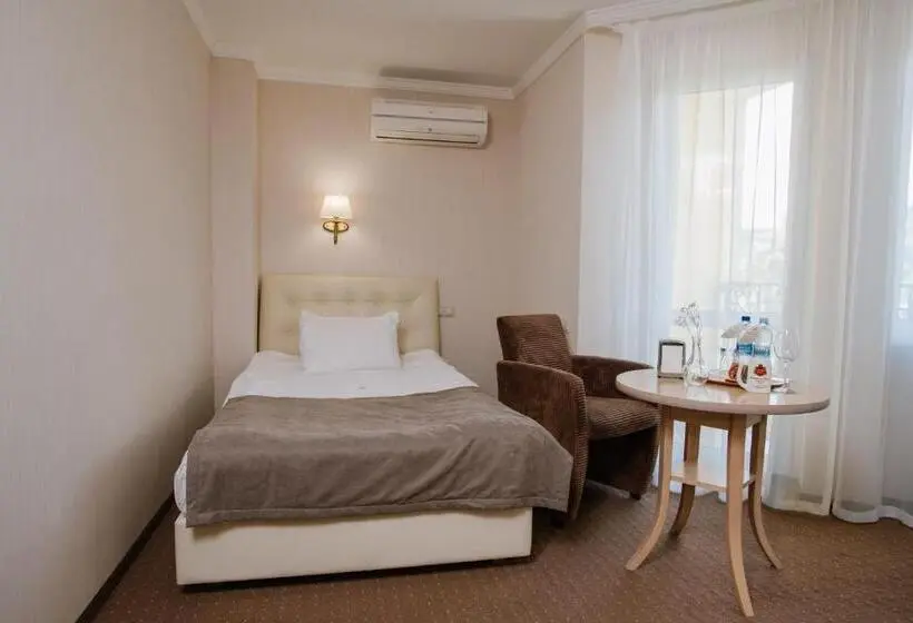 Standard Yhden Hengen Huone, Kyivska Russ Resort Medical&spa