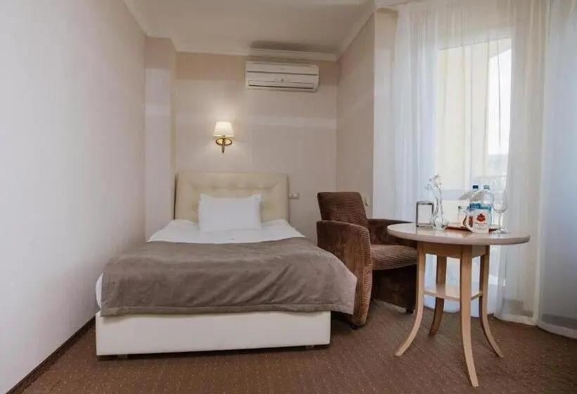 Standard Yhden Hengen Huone, Kyivska Russ Resort Medical&spa