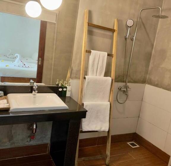 Номер Deluxe Вид на Бассейн, Long Set Resort