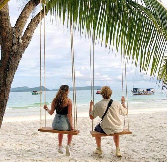 Номер Deluxe Вид на Бассейн, Long Set Resort