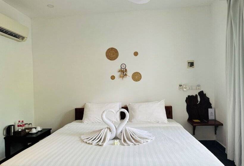 豪华园景房, Long Set Resort