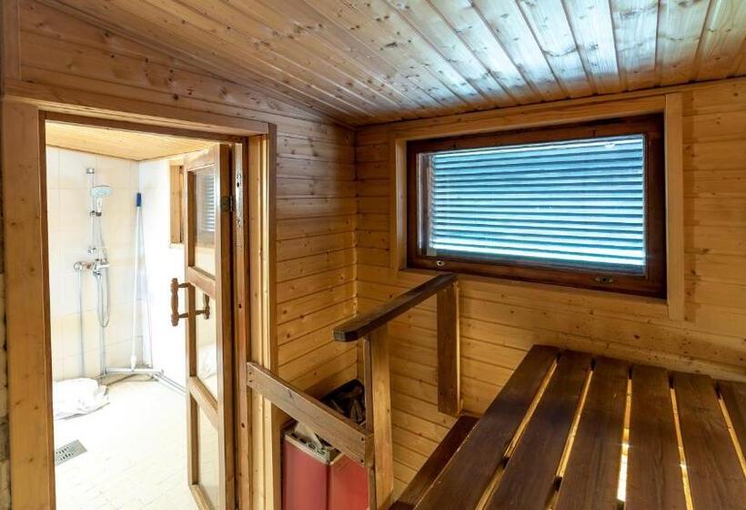Шале 1 Спальня, Ukonjärven Holiday Village