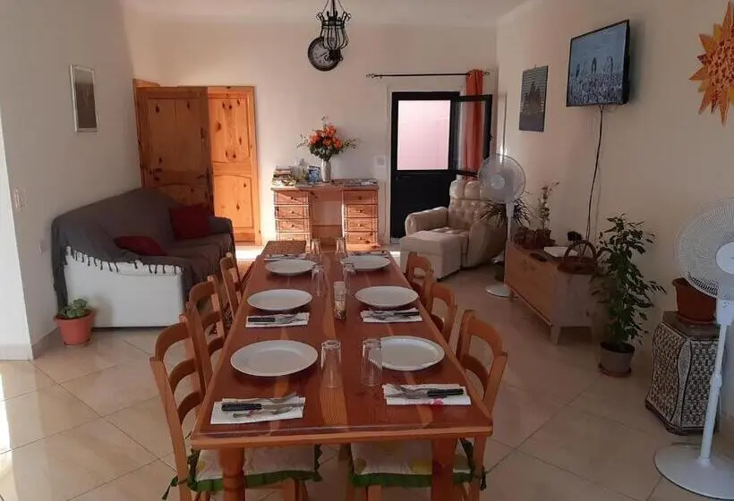 اتاق استاندارد با سرویس بهداشتی مشترک, Tal Marga B&b