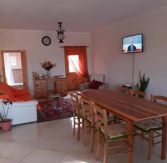 اتاق استاندارد با سرویس بهداشتی مشترک, Tal Marga B&b