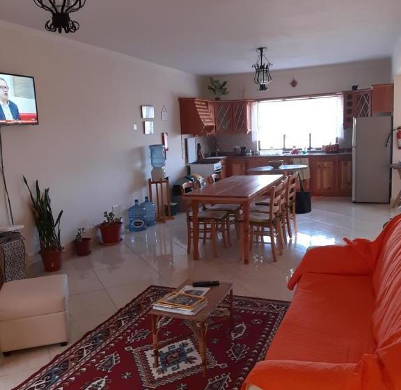اتاق استاندارد با سرویس بهداشتی مشترک, Tal Marga B&b