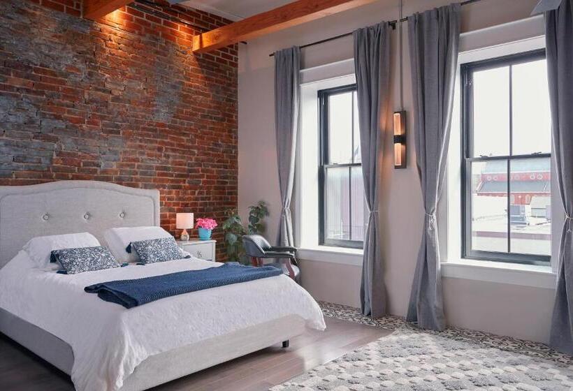 شقة غرفة واحدة مزودة بتراس, L Auberge De France Inn