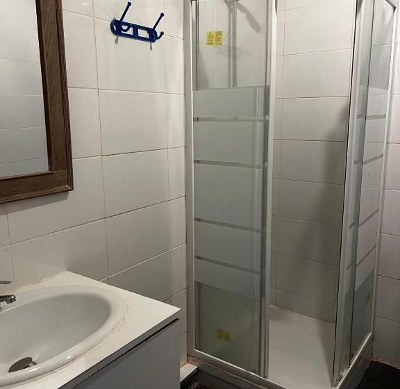 اتاق استاندارد یک نفره, Chez Mia Paris