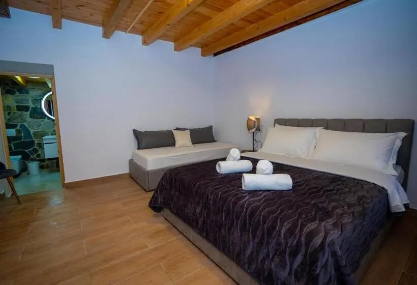 Standaard Driepersoonskamer, Villa Prelatheth