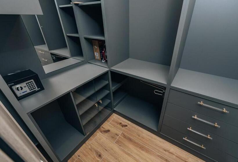 اتاق لوکس با چشمانداز دریا, Villa Principium With Infinity Edge Pool&hot Tub