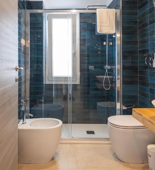 Номер Стандарт Вид на Море с Балконом, Aura Room