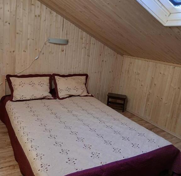 标准间, Colina Farm