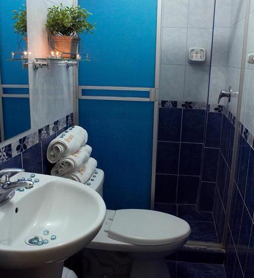 غرفة قياسية, Del Carmen