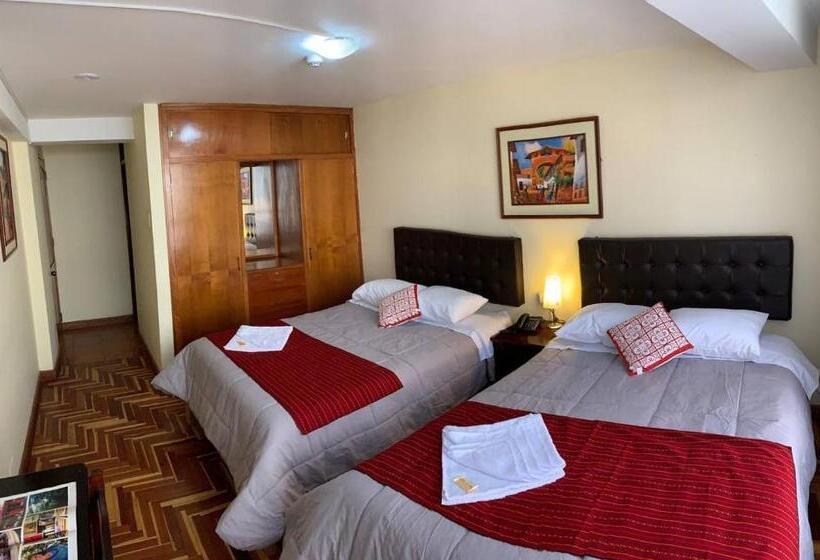 غرفة قياسية, Del Carmen