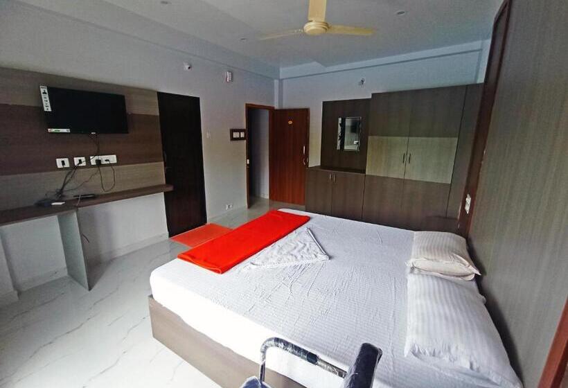 غرفة ديلوكس, Quality Boarding And Lodging