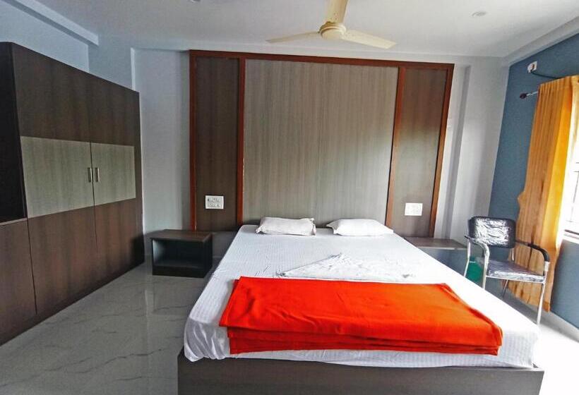 豪华房间, Quality Boarding And Lodging