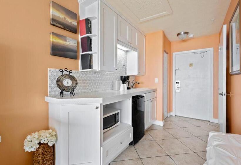 استودیوی استاندارد, Ocean View Hotel Room With Balcony  2 Full Beds #24