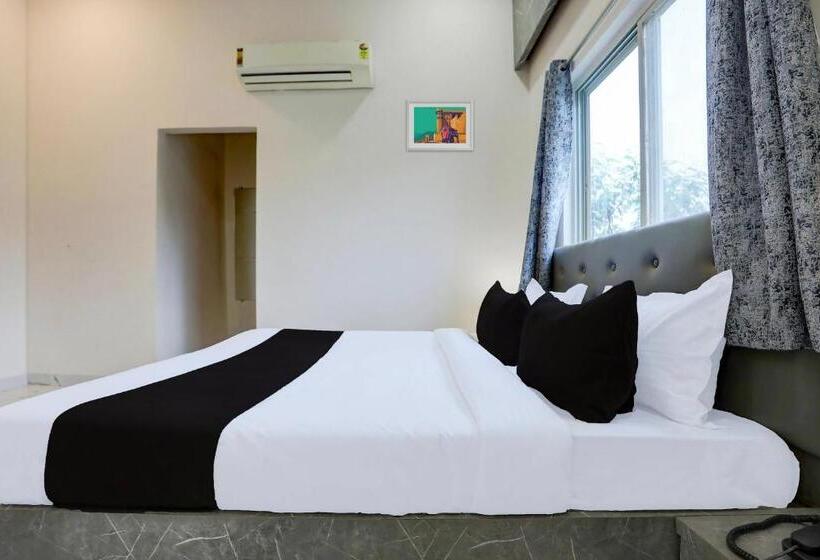 חדר קלאסי לשלושה, O Panchvati