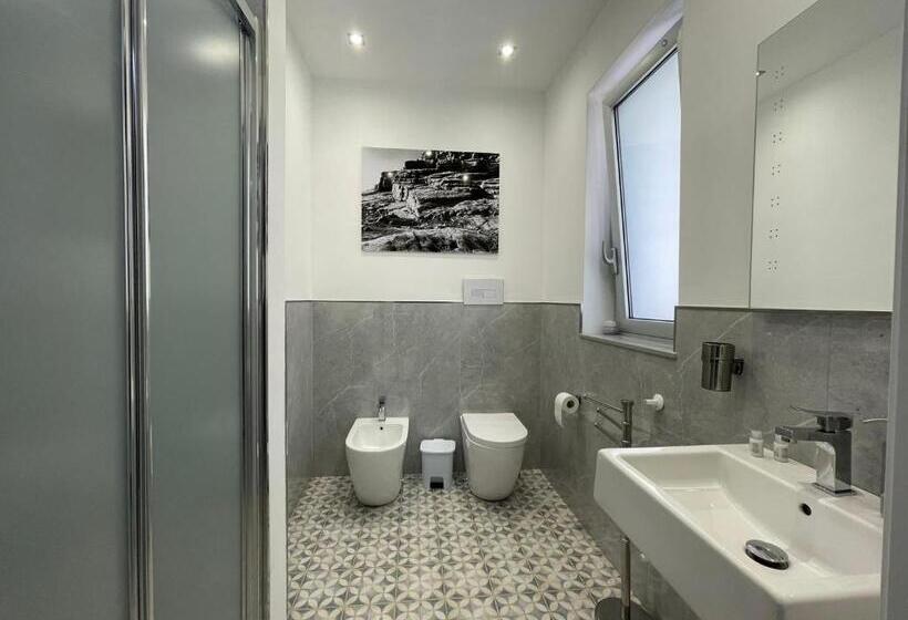 Номер Стандарт Трехместный, Pizzuco Holiday Rooms
