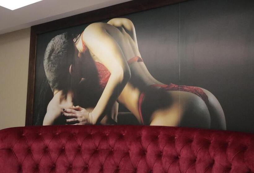 디럭스 룸, Room Dream Love