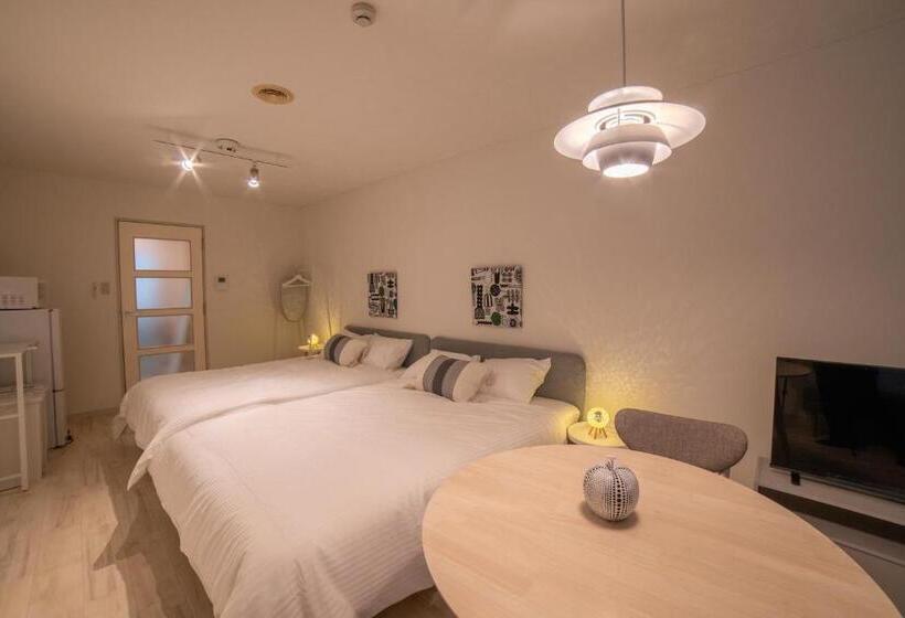 スーペリアールーム, Sunny Town サニータウン