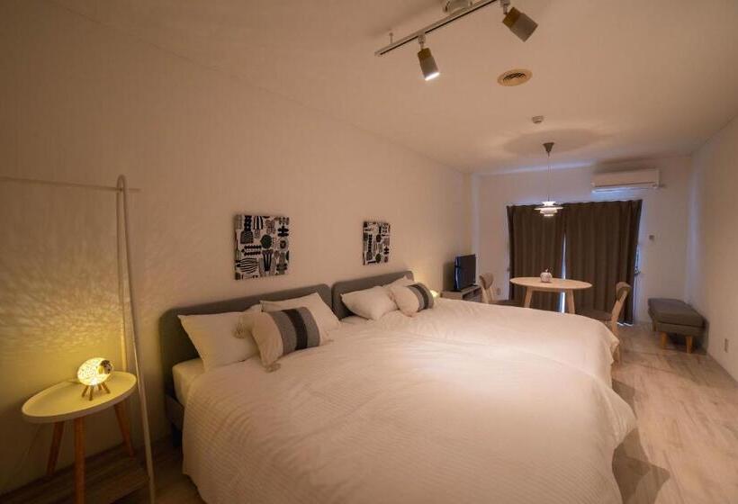 スーペリアールーム, Sunny Town サニータウン