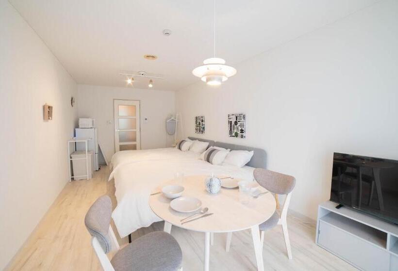 スーペリアールーム, Sunny Town サニータウン