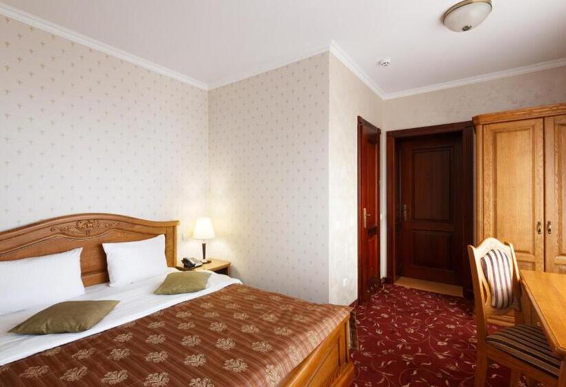 اتاق استاندارد با چشمانداز کوهستان, ведмежа гора Family Resort & Spa