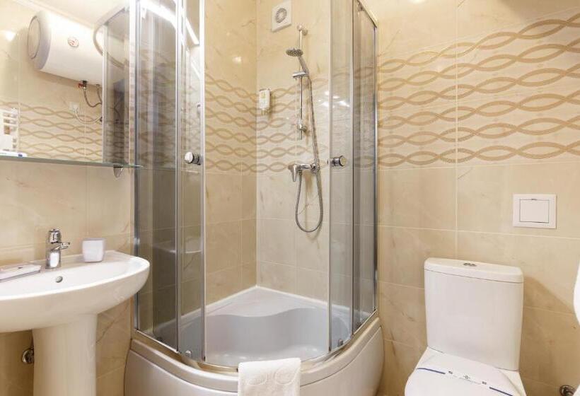 اتاق راحتی سه تخته, ведмежа гора Family Resort & Spa