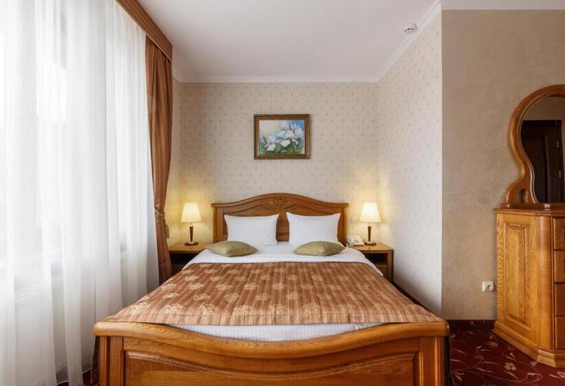 اتاق راحتی سه تخته, ведмежа гора Family Resort & Spa