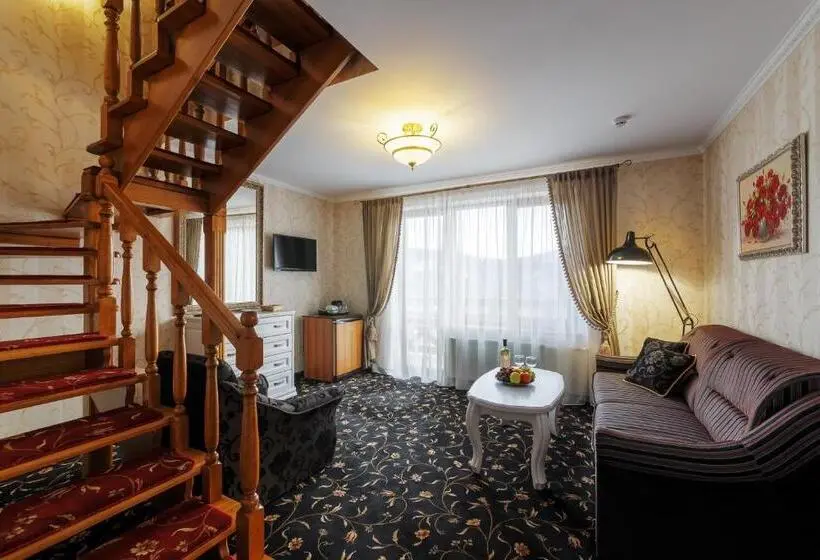 コンフォーとスイートルーム, ведмежа гора Family Resort & Spa