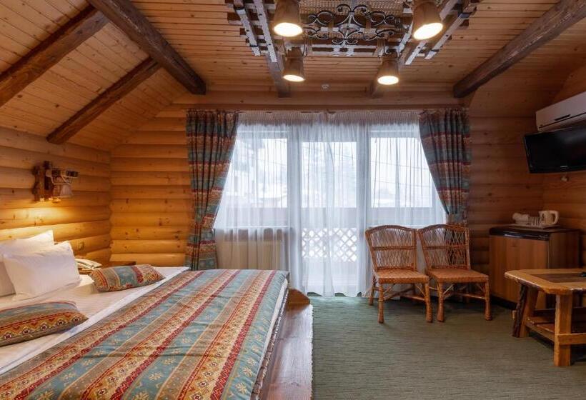 اتاق استاندارد سه تخته با بالکن, ведмежа гора Family Resort & Spa