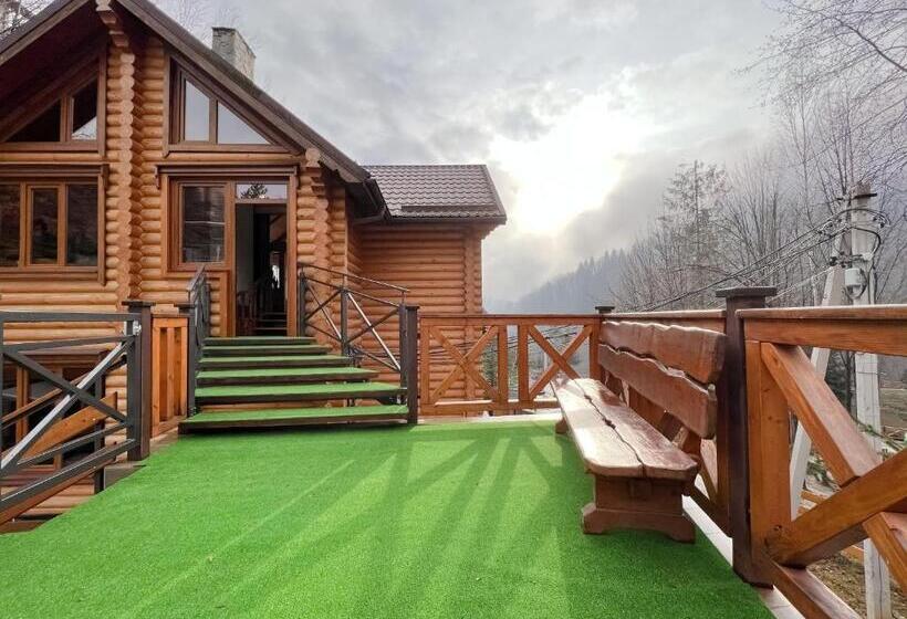 کلبه ییلاقی سوپریور یک خوابه, ведмежа гора Family Resort & Spa