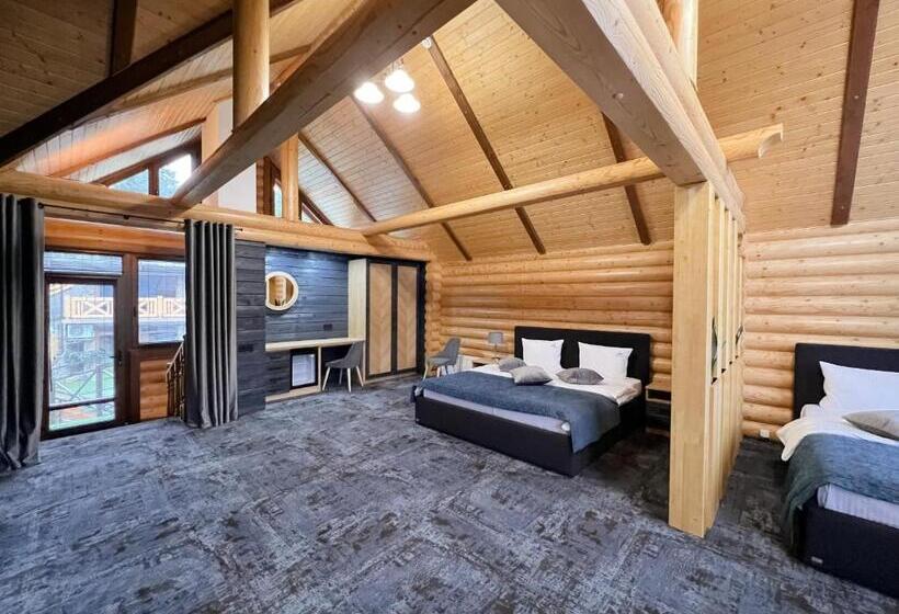 کلبه ییلاقی سوپریور یک خوابه, ведмежа гора Family Resort & Spa