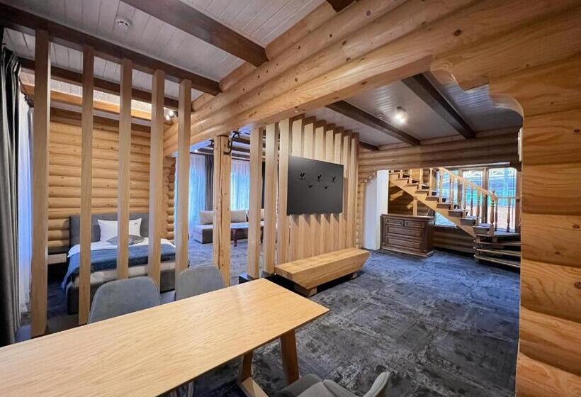کلبه ییلاقی سوپریور یک خوابه, ведмежа гора Family Resort & Spa