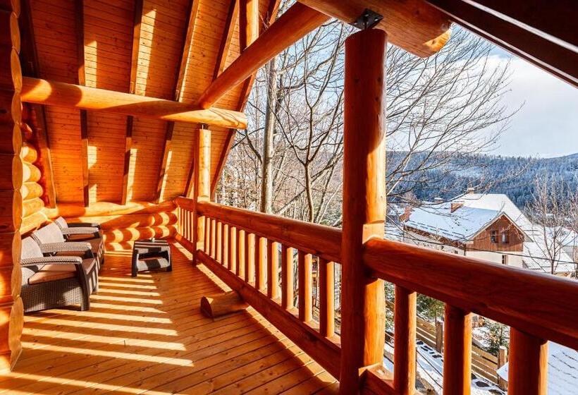 کلبه ییلاقی, ведмежа гора Family Resort & Spa