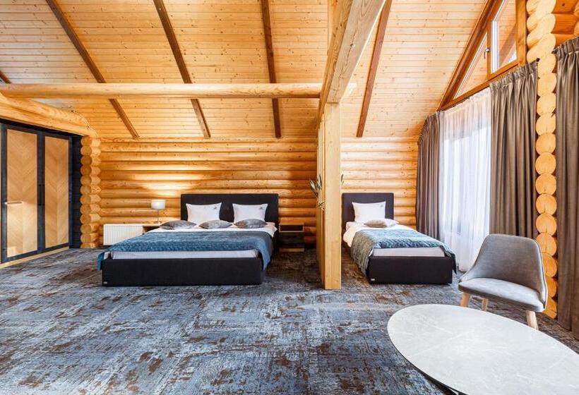 کلبه ییلاقی سوپریور یک خوابه, ведмежа гора Family Resort & Spa