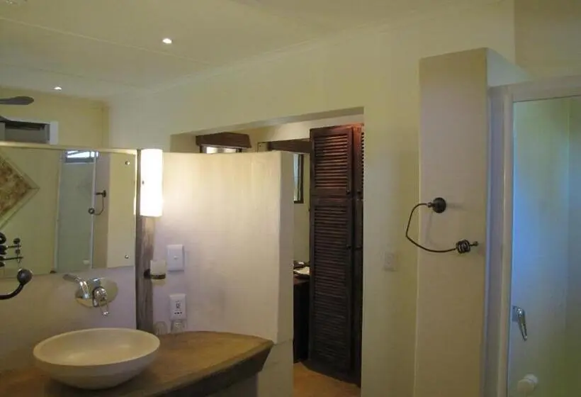 اتاق استاندارد, Afrikhaya Guest House
