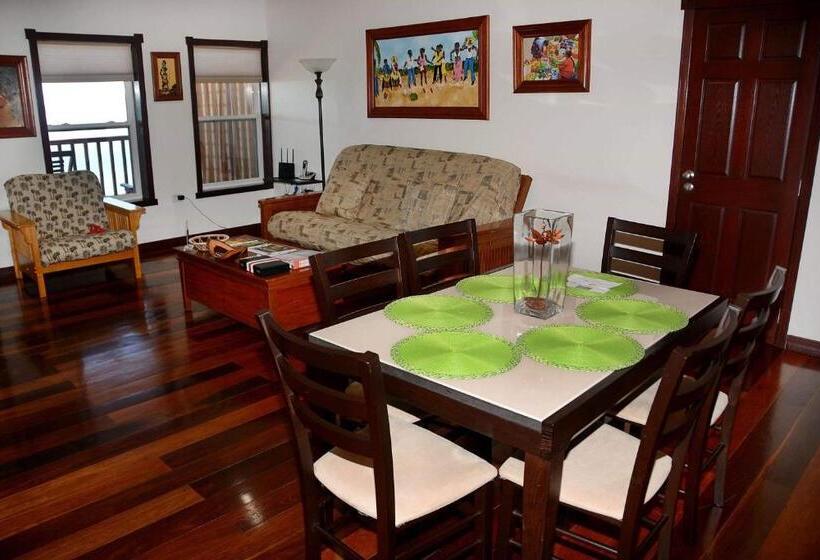 디럭스 스위트 바다 전망, Belizean Nirvana