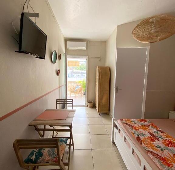 اتاق استاندارد, De La Plage