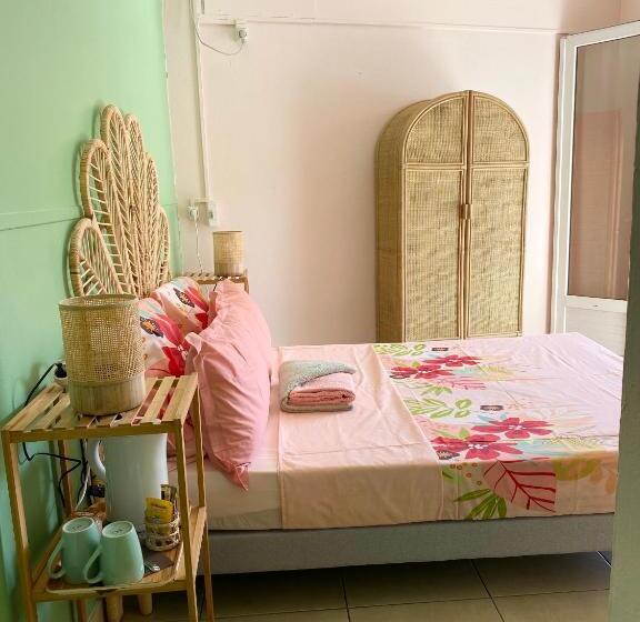 اتاق استاندارد, De La Plage