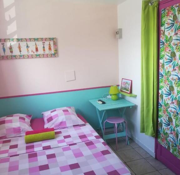 اتاق استاندارد, De La Plage