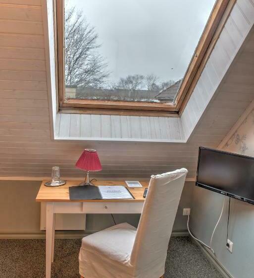 اتاق استاندارد یک نفره, Vanalinna Boutique